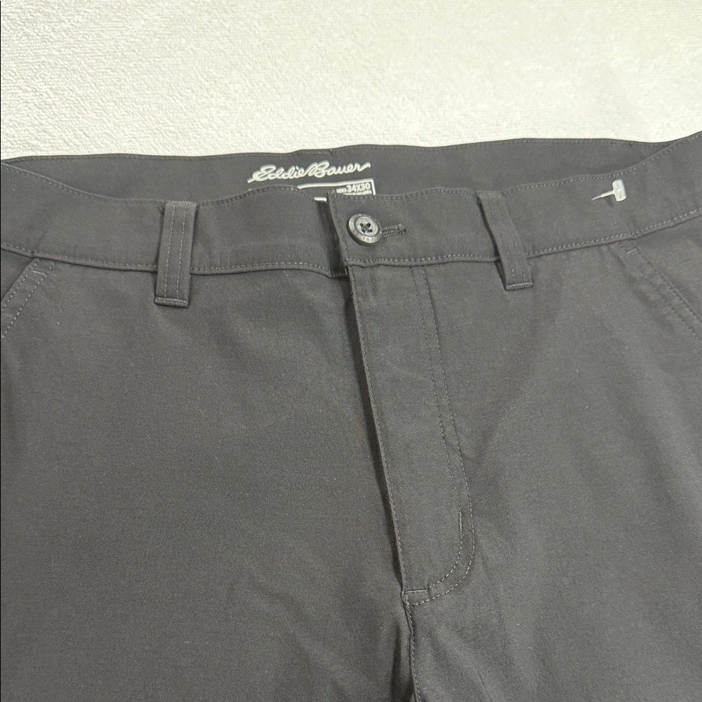 Eddie Bauer Men's Black Chinos - Picture 2 of 14